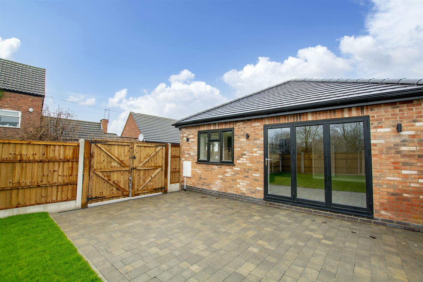 Norfolk Avenue, Toton, Nottingham Robert Ellis Estate Agents